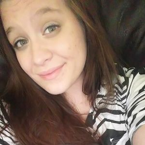 Meet your Posher, Sarra